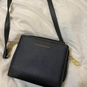 Steve Madden Small Cross Body Purse